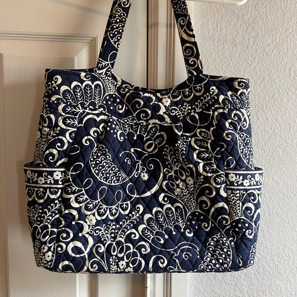 Vera Bradley tote bag Twirley Bird Navy